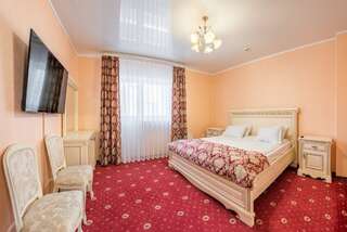 Гостиница Red Hotel Анапа Люкс DBL-1